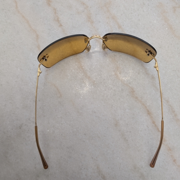 Chanel Vintage 4017-D SUNGLASSES - Picture 3 of 11